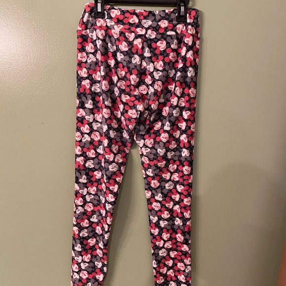 Disney LuLaRoe woman’s leggings - Picture 3 of 6
